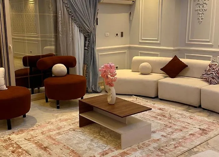 Giza Royale Apartment 3Br