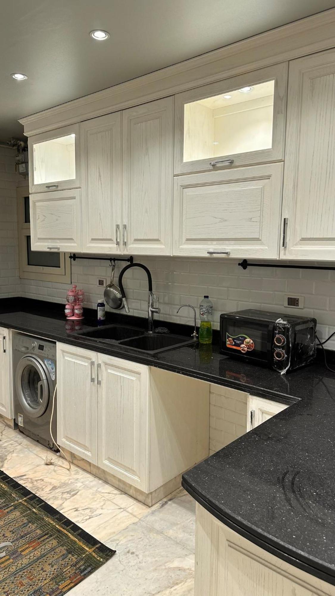 Apartment Giza Royale 3br *