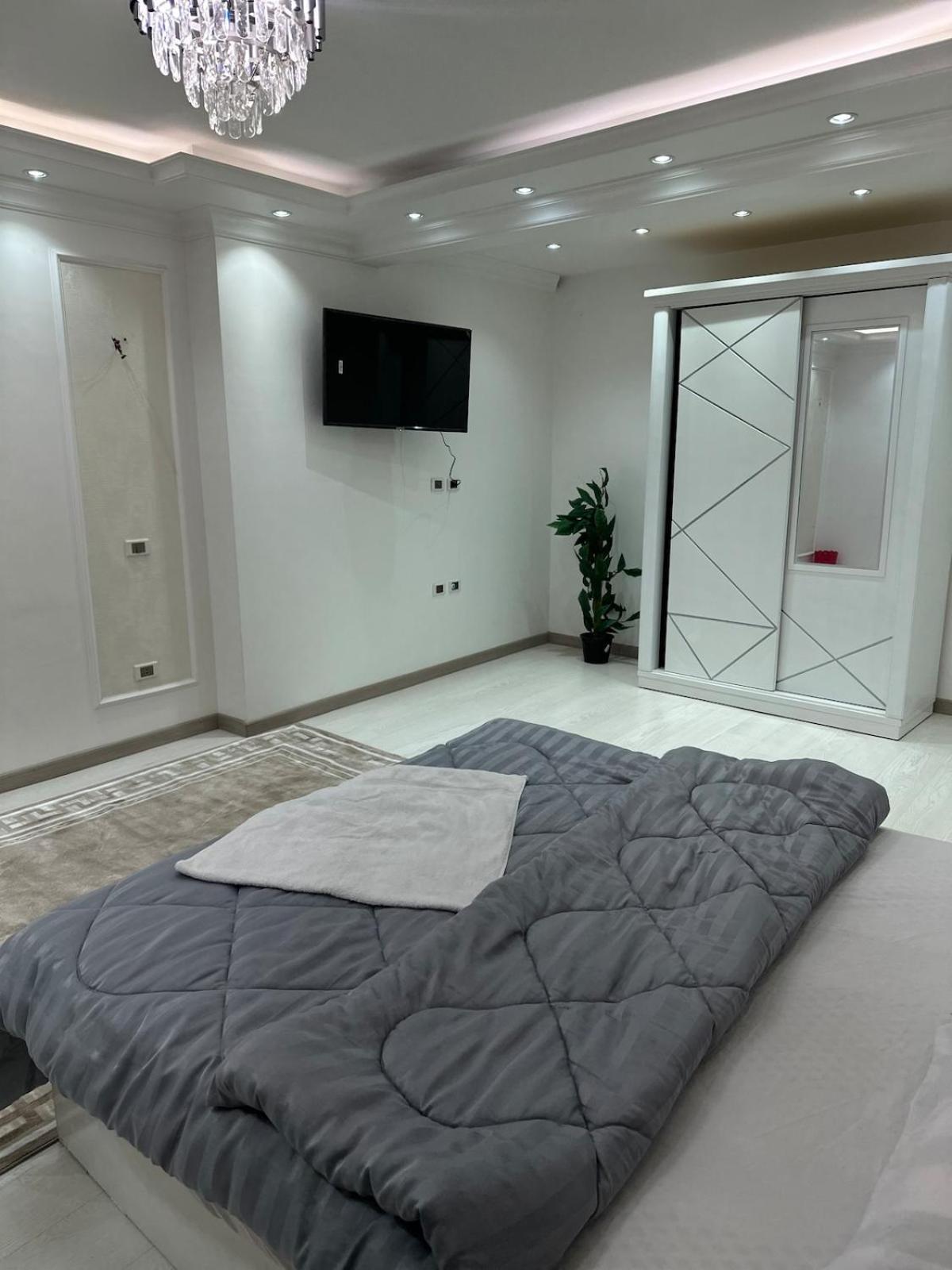 Giza Royale 3br